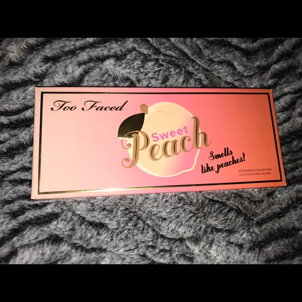 Too Faced Sweet Peach Eyeshadow Palette